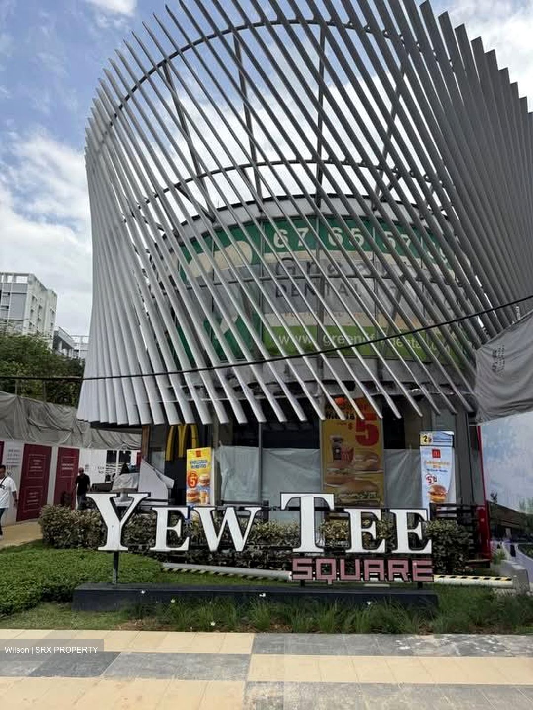 Yew Tee Square (D23), Shop House #586019691